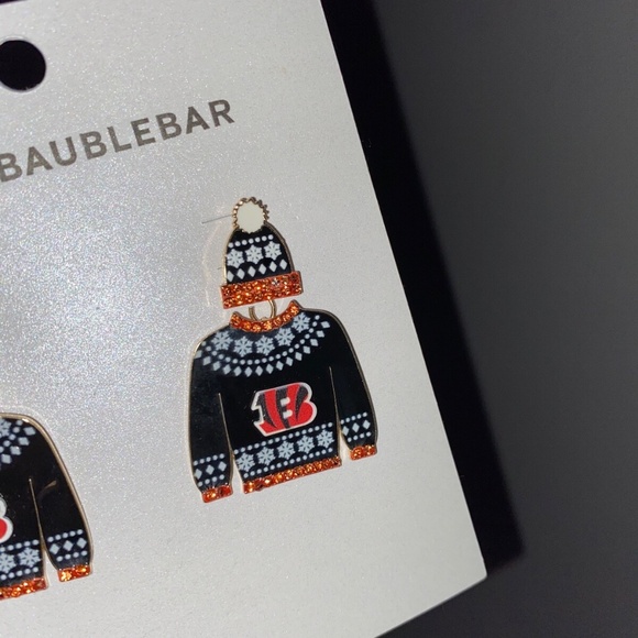 BAUBLEBAR Cincinnati Bengals Christmas Sweater Hat Pierced Earrings - Picture 3 of 7